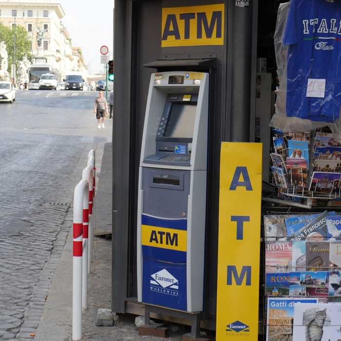 "Euronet ATM"